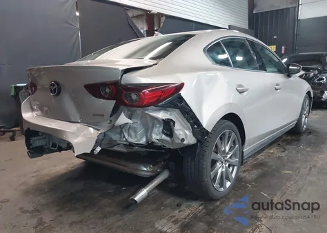 2022 Mazda Mazda3 Premium из США, поврежденный, VIN 3MZBPBDLXNM311974